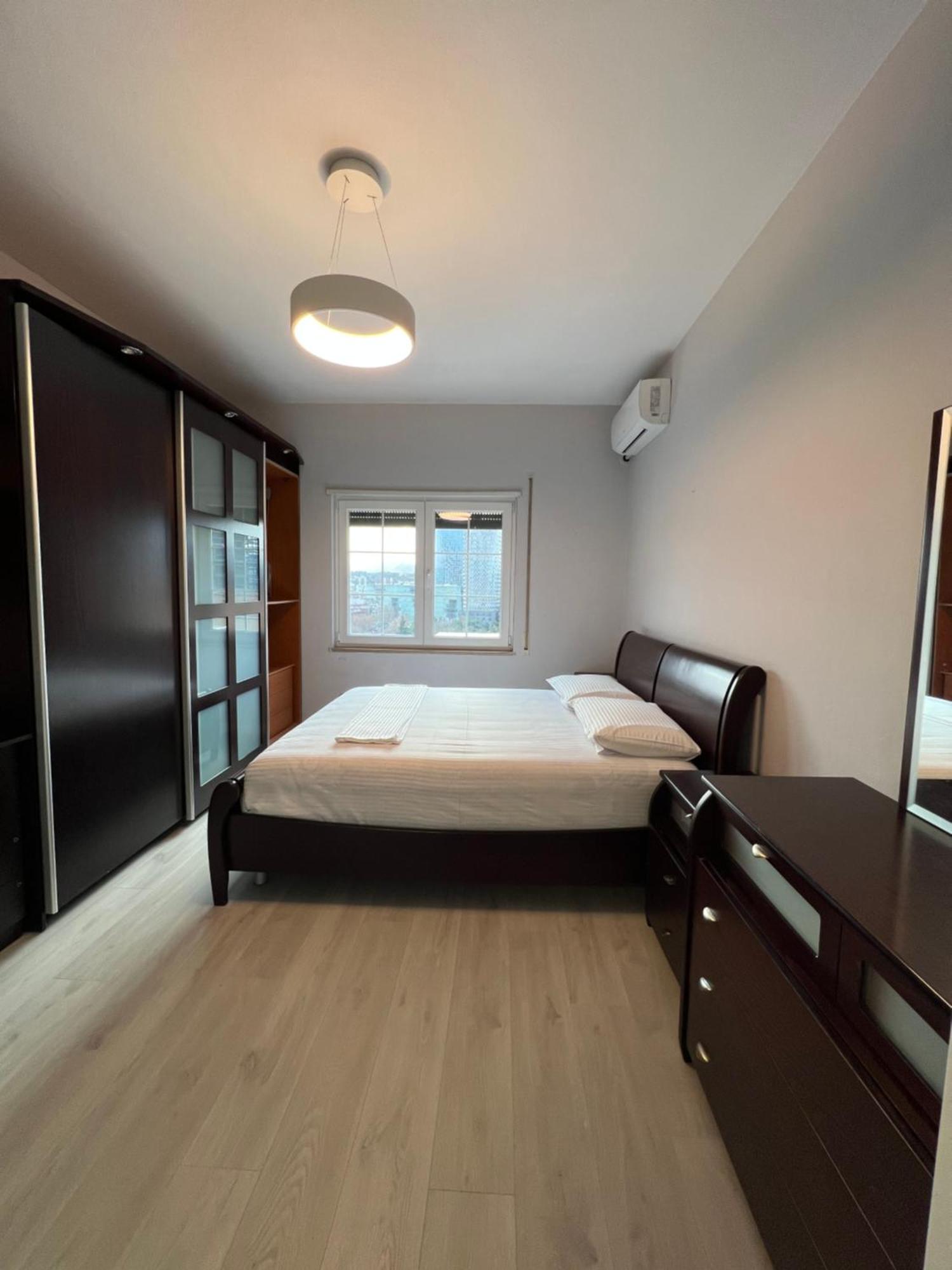 Tirana Gallery Apartment - City Center View Exterior foto
